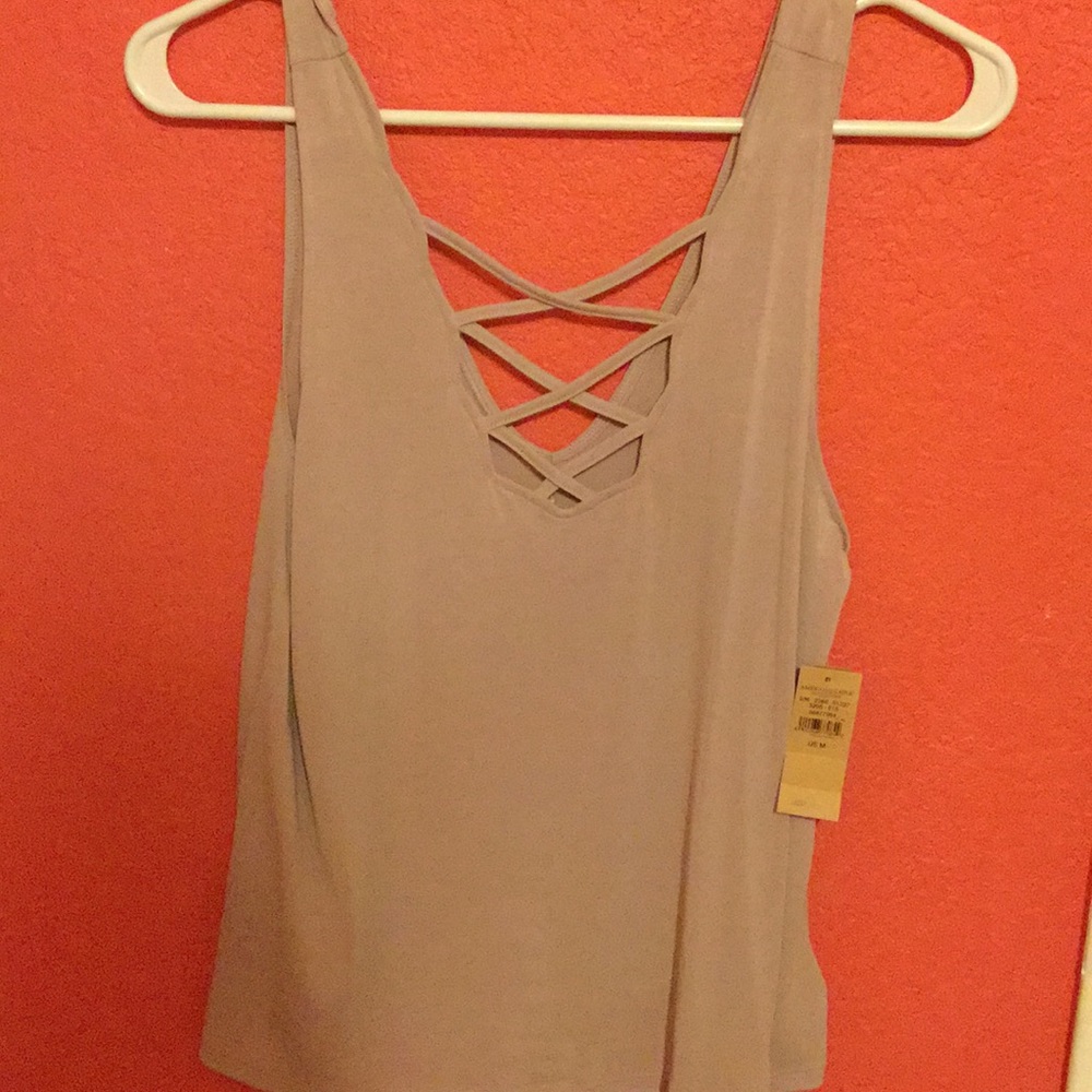 lace up tank top